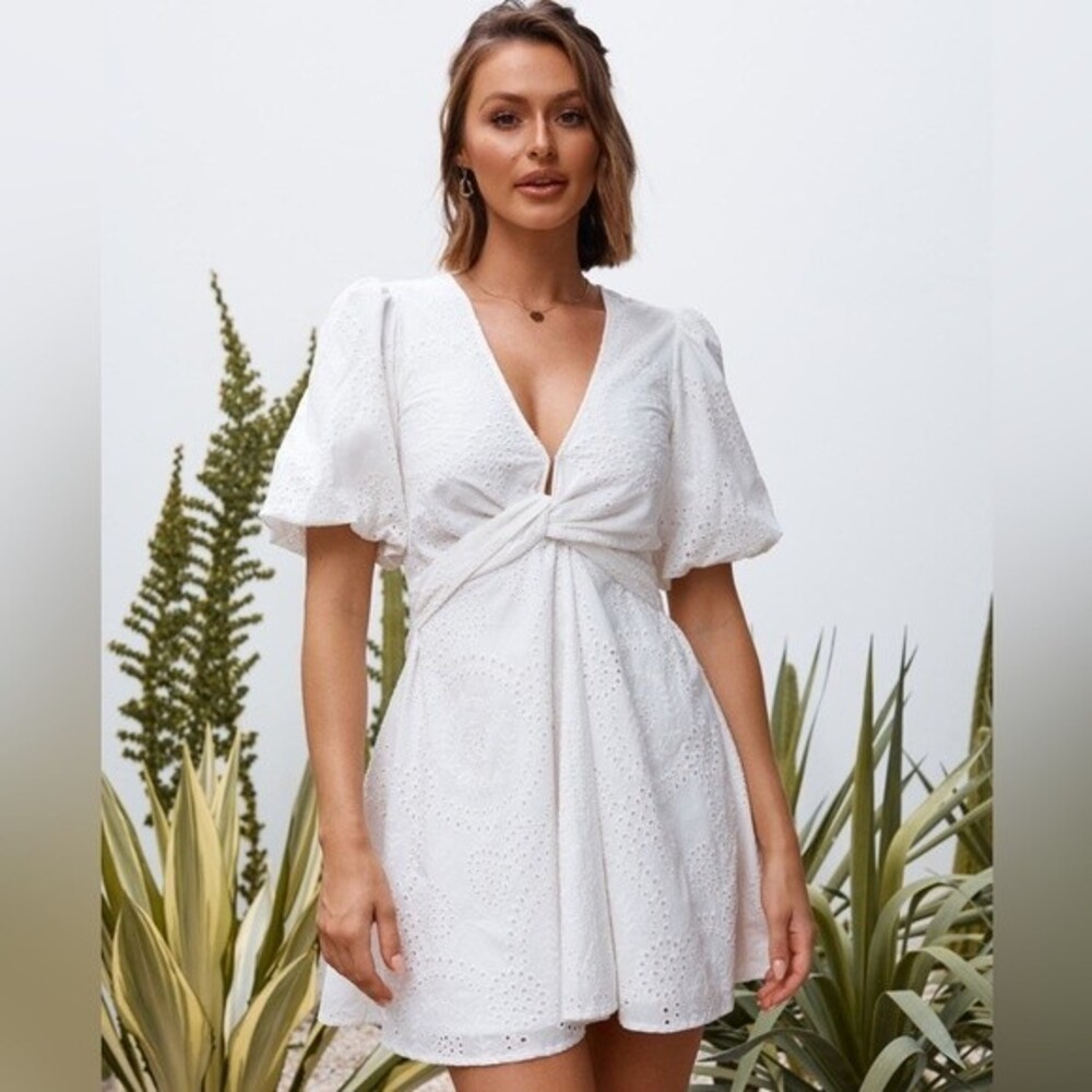 Twosisters The Label Lindy Mini Embroidered Women's Dress White (Size S)